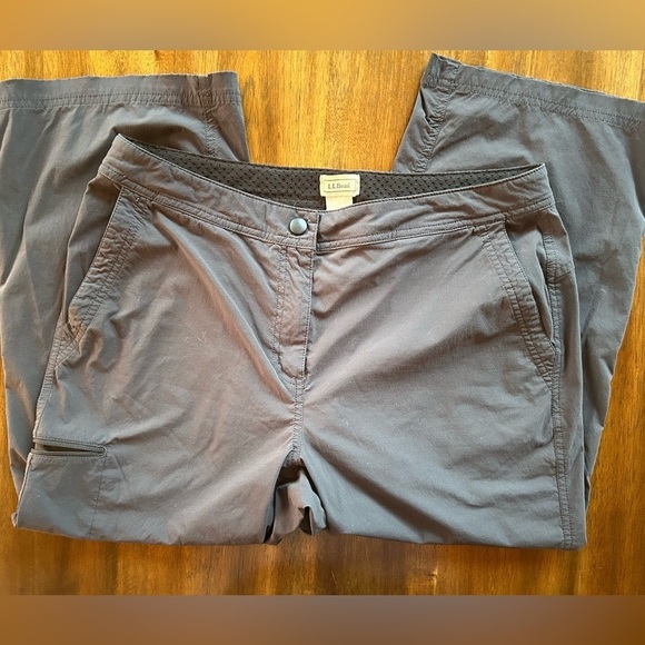 LL Bean Hiking/Outdoor Capri Pants Size 12 Reg. - Picture 1 of 7